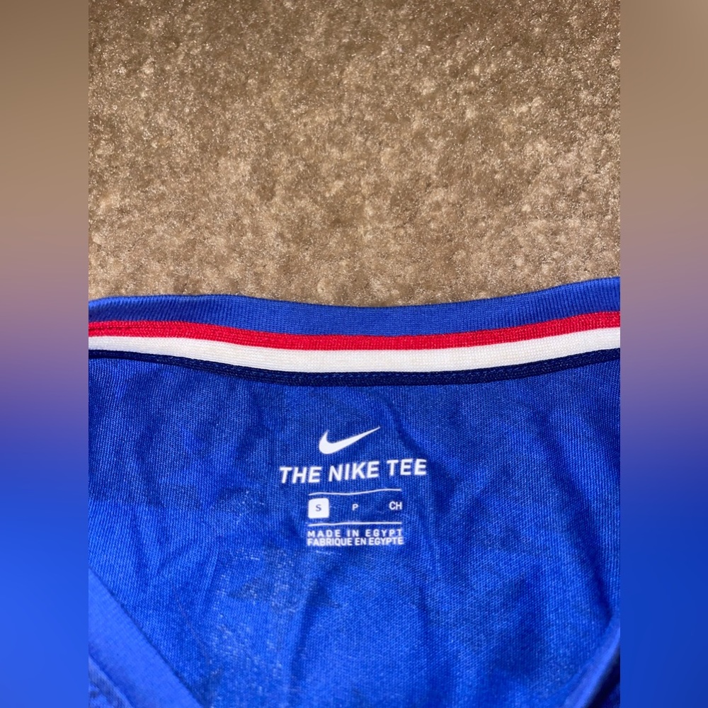 The Nike tank - Picture 6 of 7